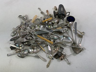 Lot 497 - Quantity of silver plated flatware.