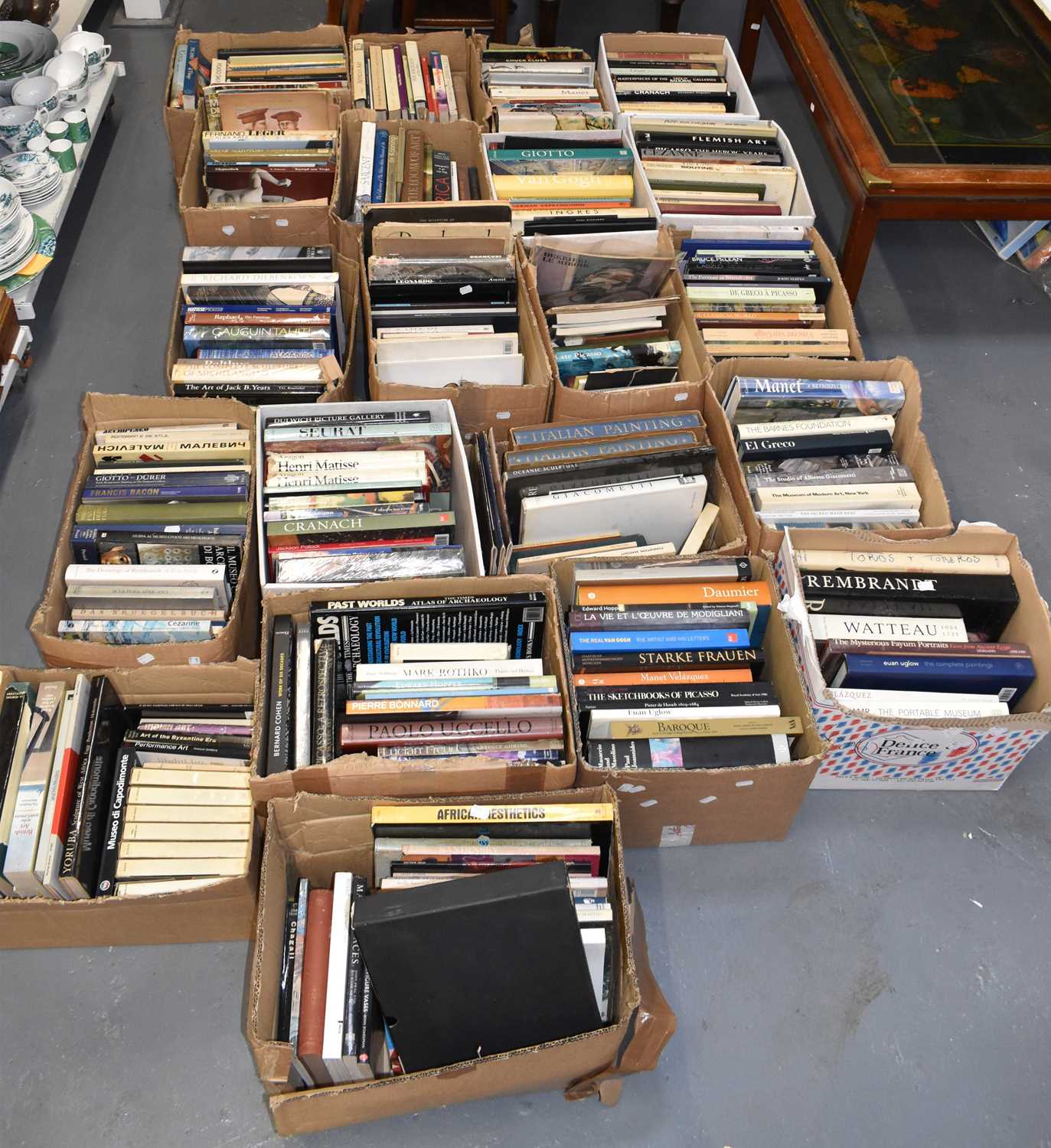 Lot 326 - A good and extensive collection of books on