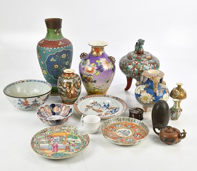 Lot 1166 - A collection of Oriental items, including a...