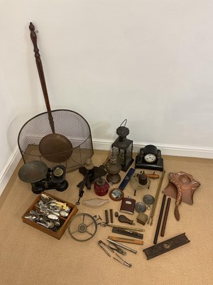 Lot 223 - A quantity of metalware and other items,...