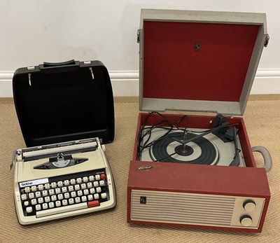 Lot 72 - A vintage Portadyne record player and a...