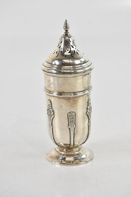 Lot 366 - AITKEN BROTHERS; an Edward VII hallmarked...