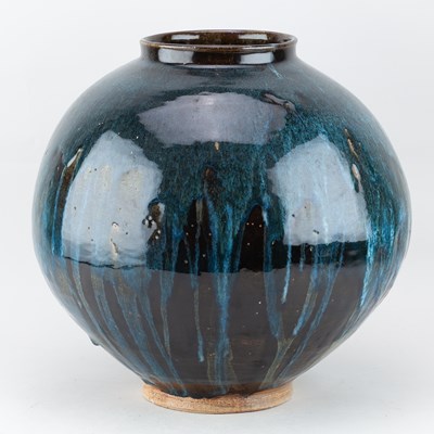 Lot 487 - MICHEL FRANCOIS; a large stoneware moon jar...