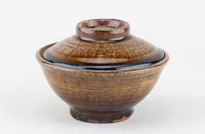 Lot 386 - JIM MALONE (born 1946); a stoneware Korean pot...