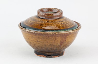 Lot 386 - JIM MALONE (born 1946); a stoneware Korean pot...