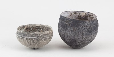 Lot 653 - STEPHANIE BLACK (born 1954); an earthenware...