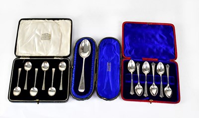 Lot 744 - Three cased sets of silver spoons, comprising...