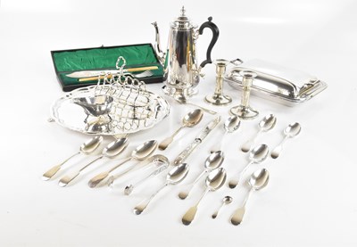 Lot 15 - A small quantity of assorted silver plate...