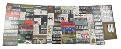 Lot 490 - A quantity of all world presentation packs.