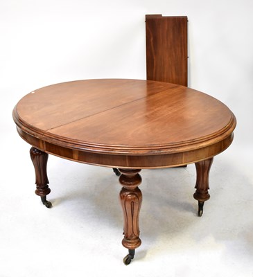 Lot 80 - A Victorian mahogany oval wind-out dining...