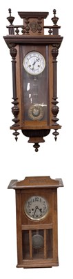 Lot 112 - An early 20th century walnut cased Vienna type...