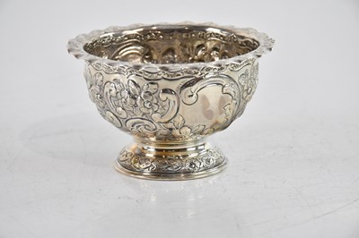 Lot 461 - WAKELY & WHEELER; a Victorian hallmarked...