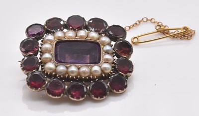 Lot 600 - A 19th century yellow metal garnet and seed...