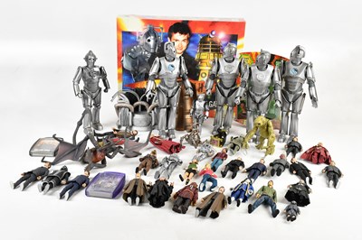 Lot 109 - DOCTOR WHO; a collection of loose action...