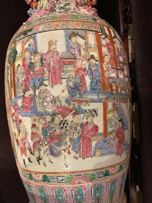 Lot 1000 - A large 19th century Chinese Canton Famille...