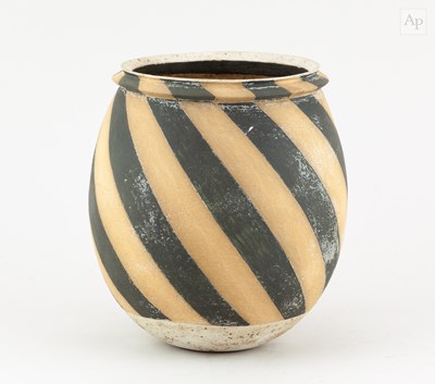 Lot 187 - ELIZABETH FRITSCH (born 1940); an ovoid...
