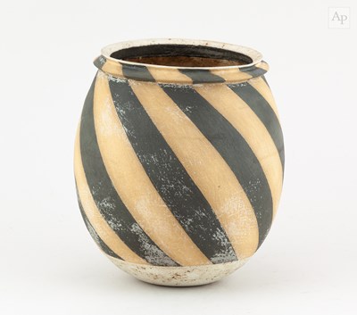 Lot 187 - ELIZABETH FRITSCH (born 1940); an ovoid...