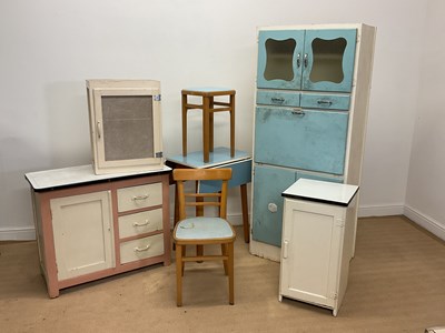 Lot 788 - A vintage 1960s freestanding kitchen...