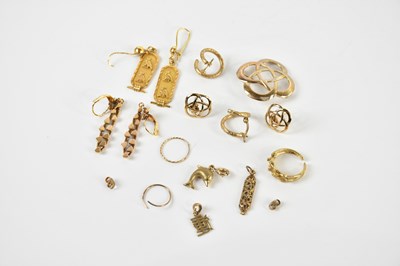 Lot 1213 - A group of miscellaneous 9ct yellow gold and...