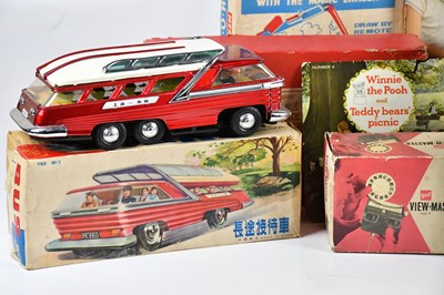 Lot 141 - A collection of vintage toys including Merit...
