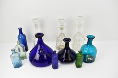 Lot 257 - Various items of coloured glassware, including...