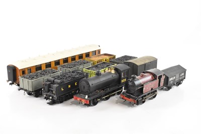 Lot 1042 - Two O gauge locomotives, with eight tenders...