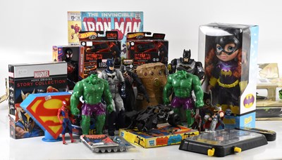 Lot 48 - MARVEL; a collection of Marvel figures, toys...