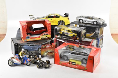 Lot 97 - A collection of tinplate, die-cast and model...