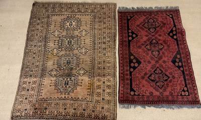 Lot 702 - Two vintage rugs, 140 x 102cm and 120 x 80cm.