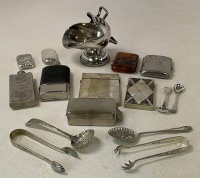 Lot 56 - A hallmarked silver vesta case (marks...