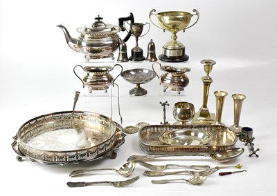 Lot 896 - A quantity of silver plated items, to include...