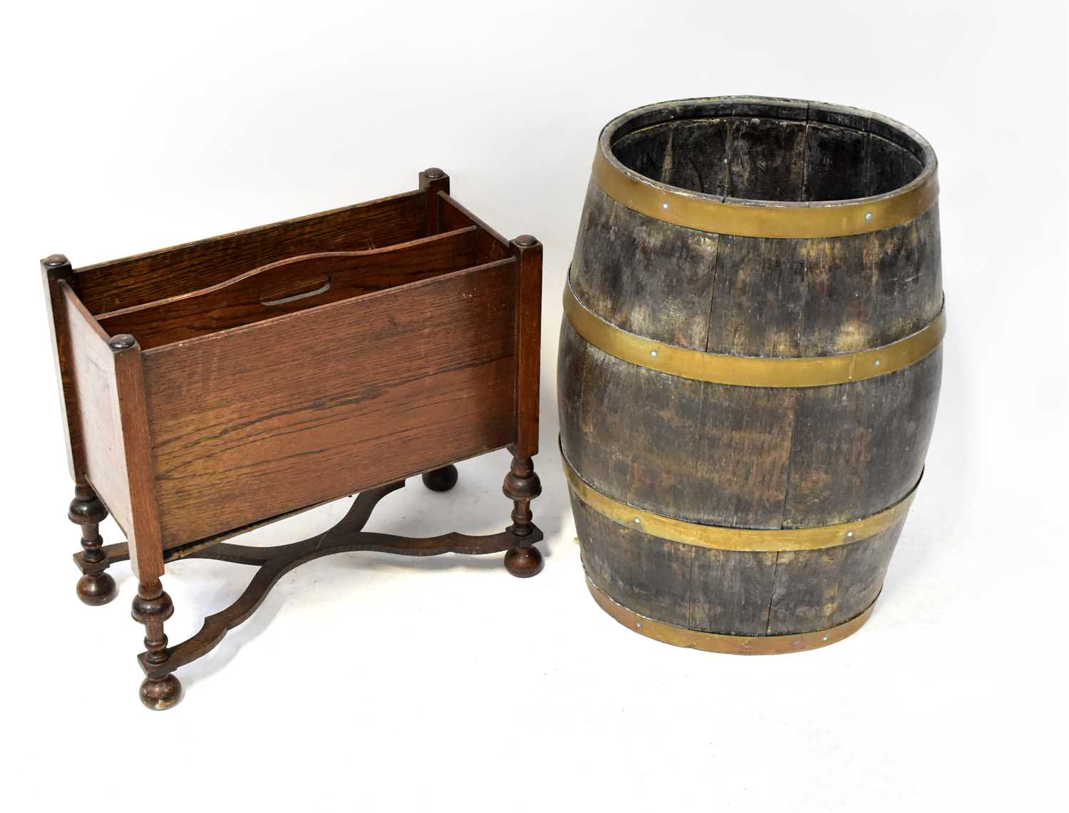 Lot 30 - A vintage oak and brass coopered barrel, 58 x...