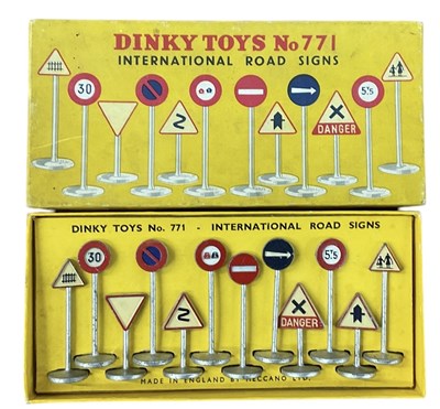 Lot 567 - DINKY TOYS; a boxed International Road Sign...