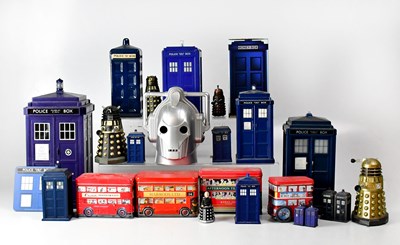 Lot 436 - DOCTOR WHO; a quantity of Doctor Who...