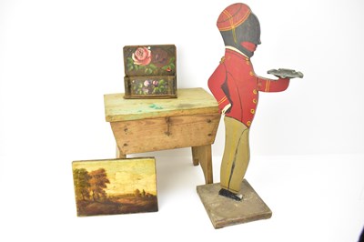 Lot 536 - A group of mixed collectibles including a pine...