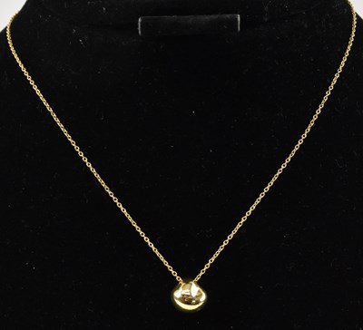 Lot 811 - TIFFANY & CO; an 18ct yellow gold fine link...