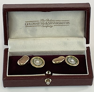 Lot 530 - A pair of 18ct yellow gold mother of pearl...