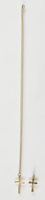 Lot 943 - A 9ct yellow gold fine link necklace, length...