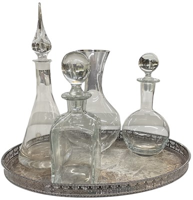 Lot 678 - DARTINGTON CRYSTAL; a lead crystal decanter,...