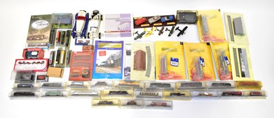 Lot 276 - A quantity of diecast and other vehicles and...