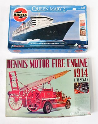 Lot 428 - A boxed Airfix Queen Mary II model kit by...