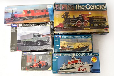 Lot 476 - Six boxed model kits including an Airfix The...