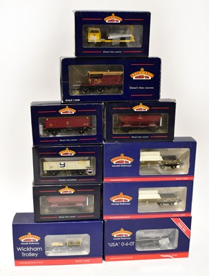 Lot 510 - BACHMANN; ten boxed model railway items...