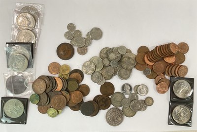 Lot 393 - A collection of coins including 1880 USA...