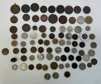 Lot 430 - A group of mixed coinage, all loose, including...