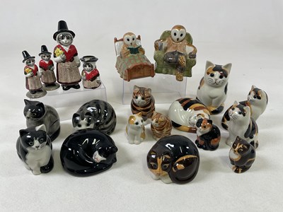 Lot 233 - QUAIL POTTERY; a collection of cats and owls (20)