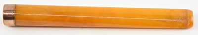 Lot 926 - A long vintage amber cheroot holder, with 9ct...