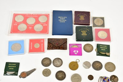 Lot 640 - A collection of mixed coins, mainly British...
