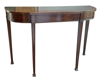 Lot 41 - An Edwardian mahogany crossbanded hall table,...