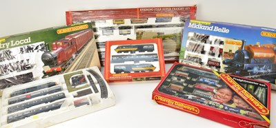 Lot 533 - HORNBY RAILWAYS; six boxed and partially boxed...